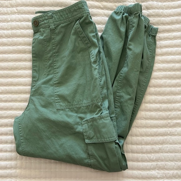 Abercrombie & Fitch High Waist Cargo Utility Jogger Pants in Green, Size Small - Picture 7 of 8